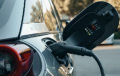 電動(dòng)汽車(chē)充電樁APP軟件開(kāi)發(fā)的需求、工作原理、好處、功能、制作成本